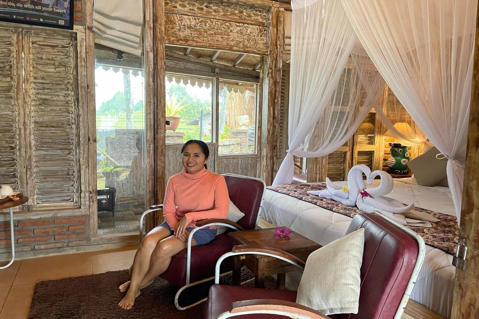 Villa Kts - Kubu Tepi Sawah à Selemadeg Extérieur photo