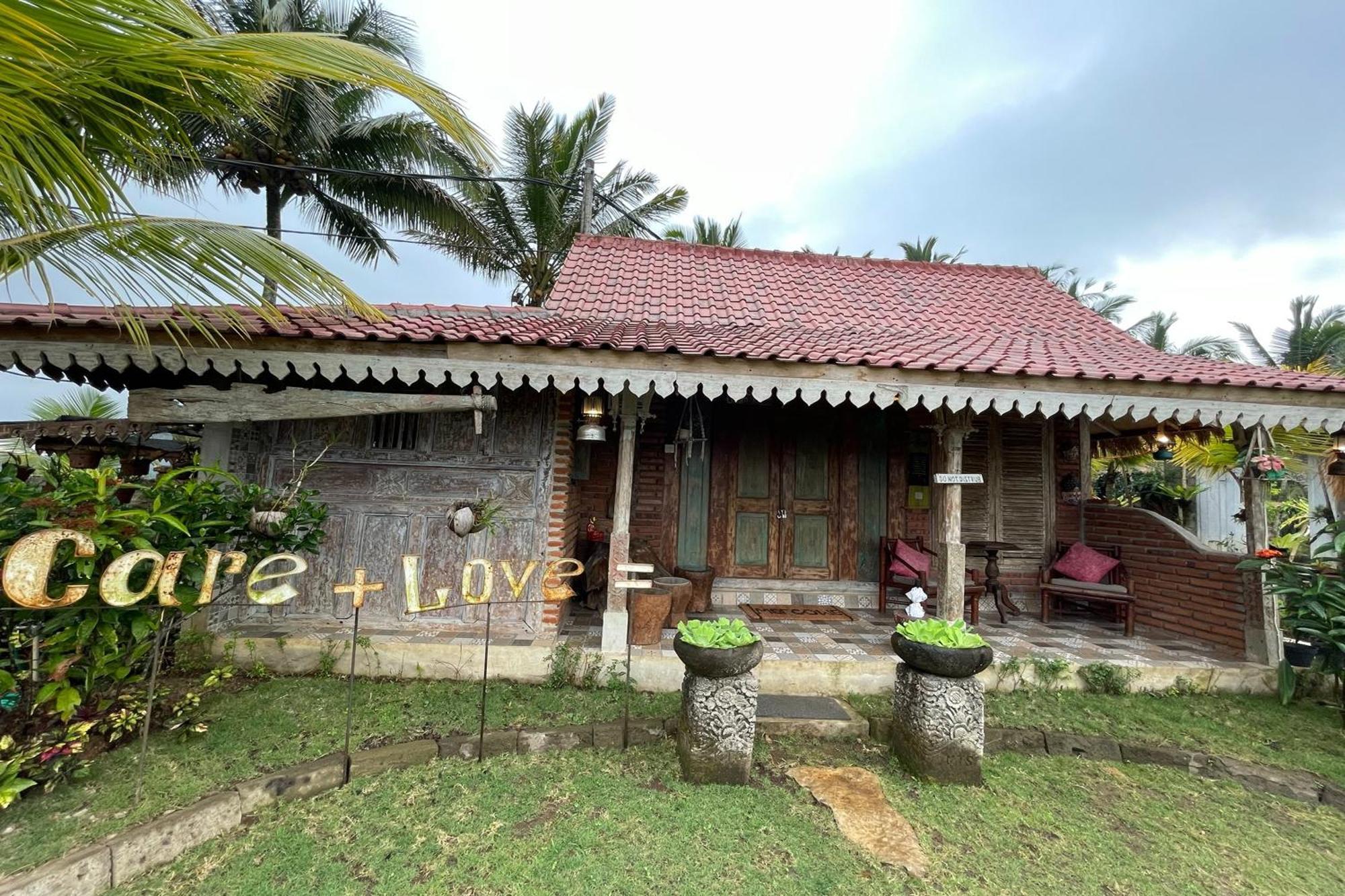 Villa Kts - Kubu Tepi Sawah à Selemadeg Extérieur photo
